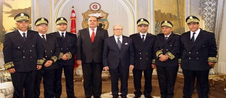 الولاة الستة الجدد يؤدون اليمين 