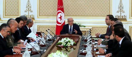  السبسي يصادق على الاستراتيجية الوطنيّة لمقاومة التطرّف والإرهاب